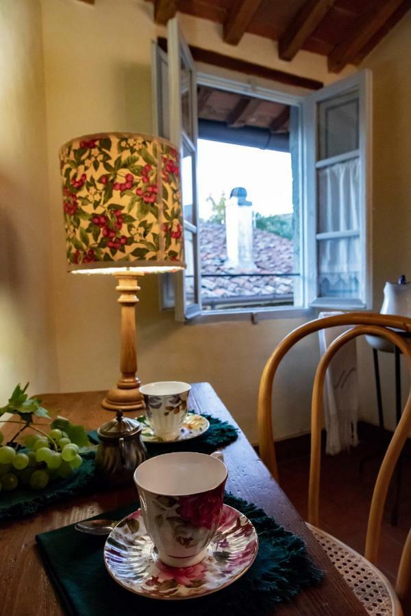 Вілла La Casa Rosa Vitiano Екстер'єр фото