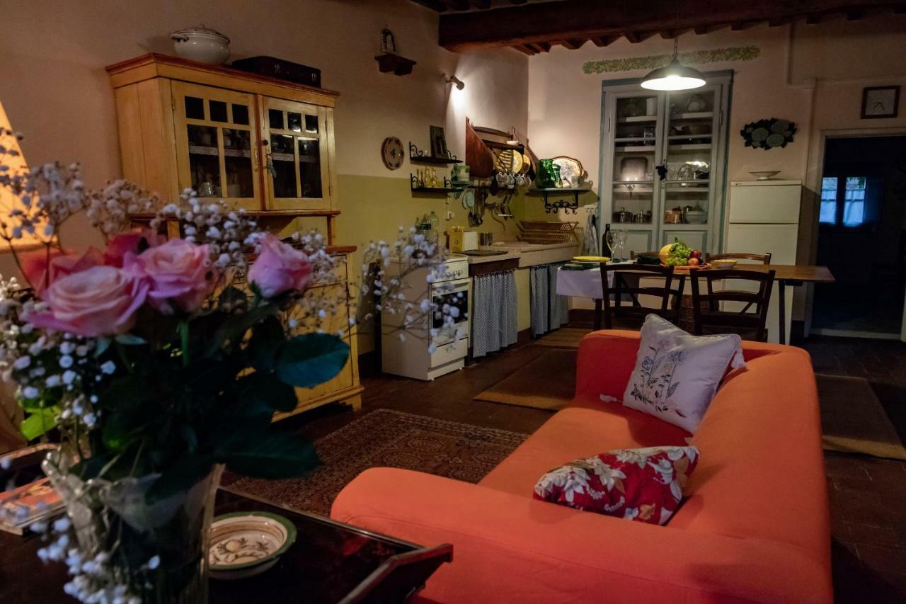 Вілла La Casa Rosa Vitiano Екстер'єр фото